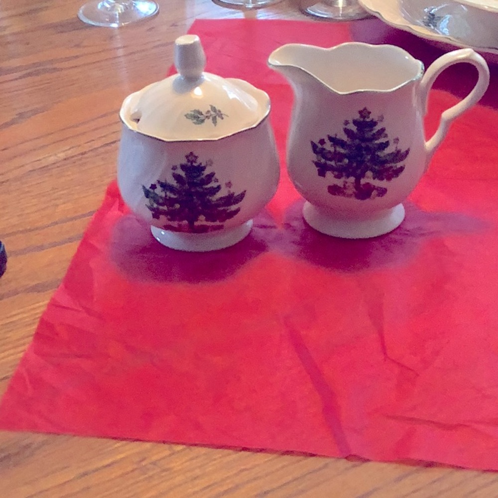 Vintage NIKKO “HAPPY HOLIDAYS” Sugar & Creamer.